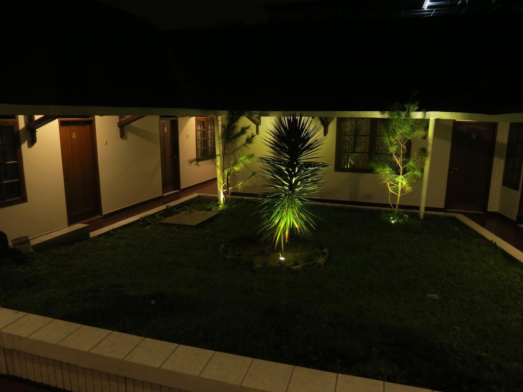 Elenor'S Home At Eyckman Bandung Exterior photo